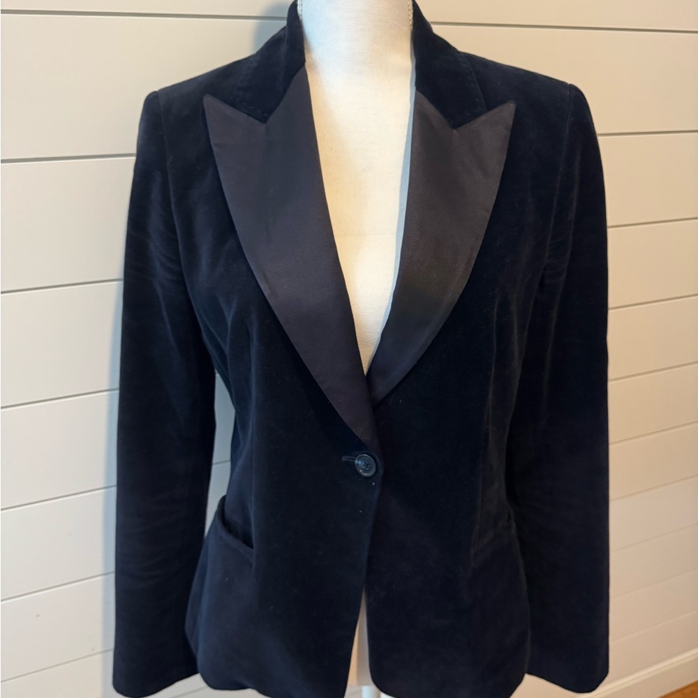 Elie Tahari Navy Blue Velvet Blazer